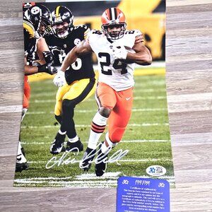Nick Chubb Cleveland Browns NFL Signed Photo - Authenticated